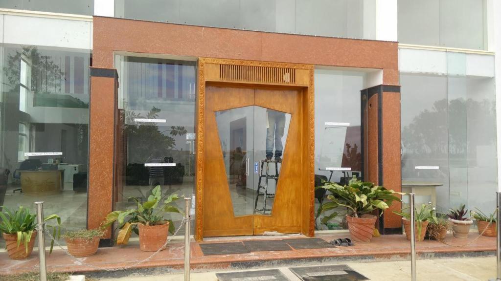 Airport Residency Hotel Devanahalli Екстериор снимка