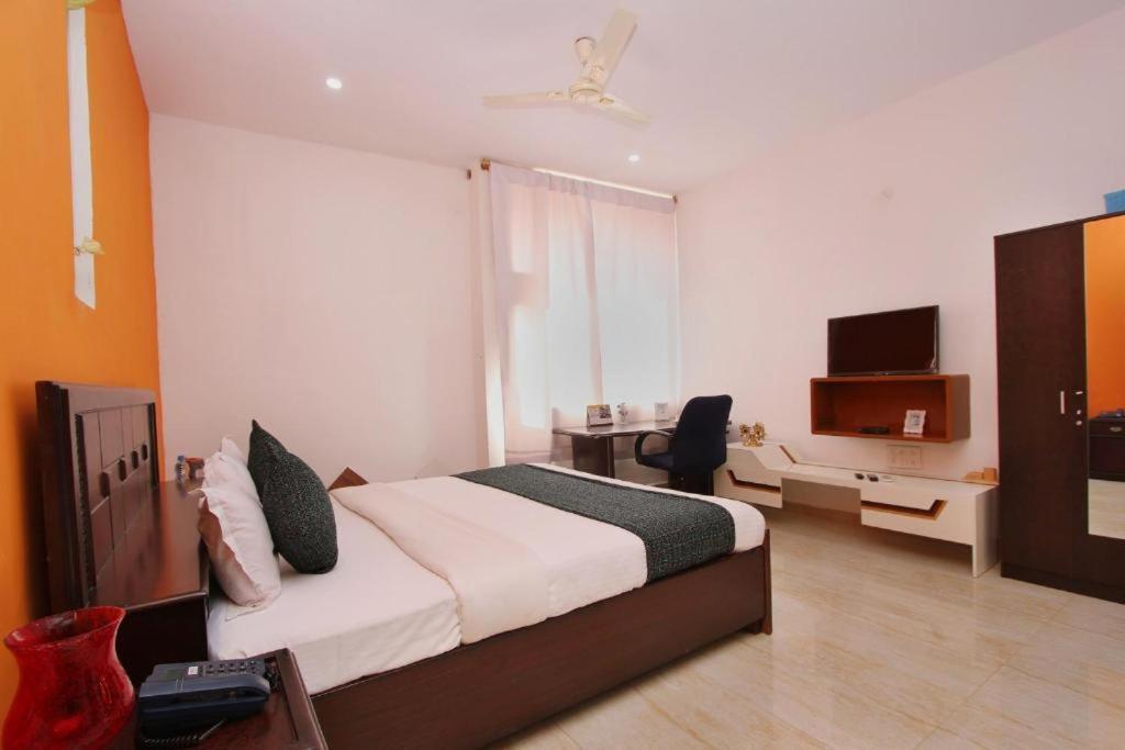 Airport Residency Hotel Devanahalli Екстериор снимка